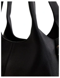 Sandler Diana Hobo Bag in Black Crumbled
