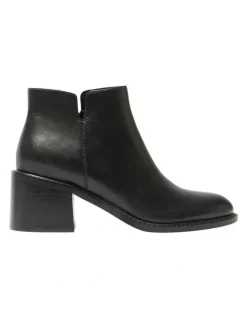 Sandler Earl Leather Boots in Black