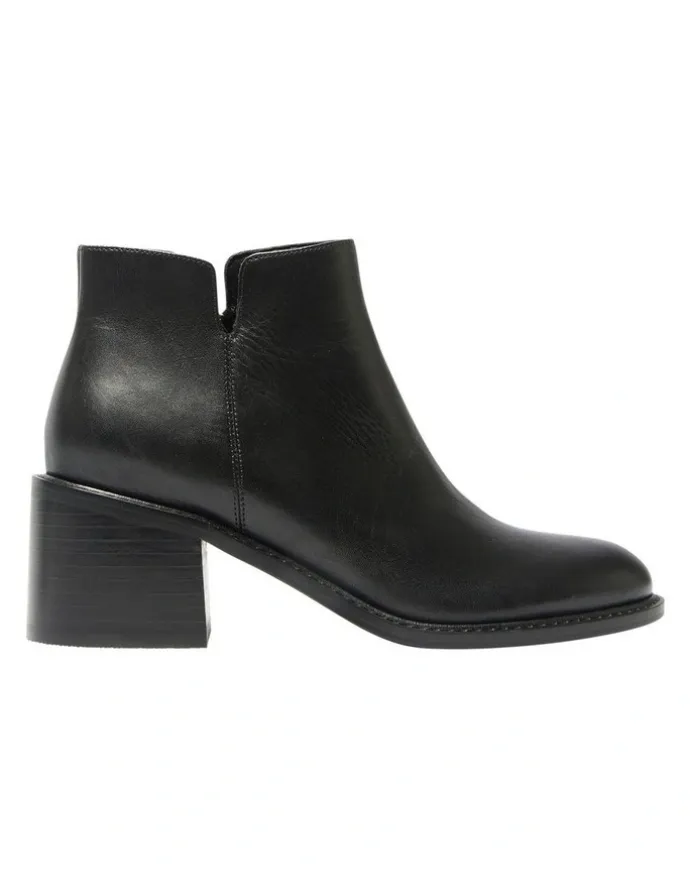 Sandler Earl Leather Boots in Black