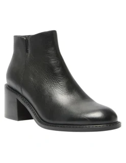 Sandler Earl Leather Boots in Black