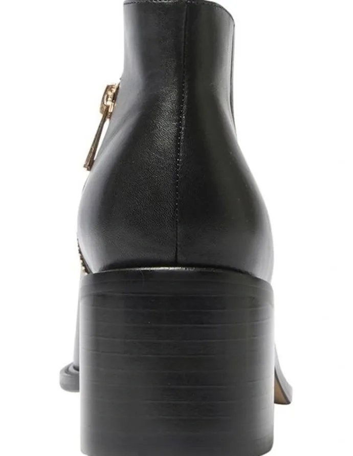 Sandler Earl Leather Boots in Black