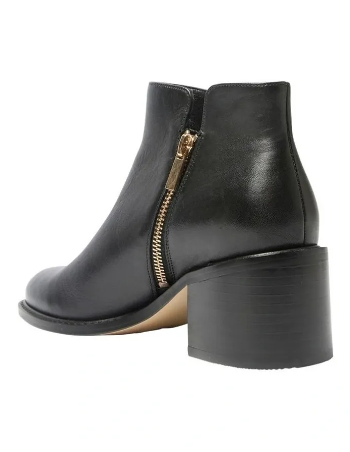 Sandler Earl Leather Boots in Black