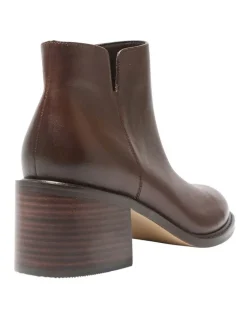 Sandler Earl Leather Boots in Brown