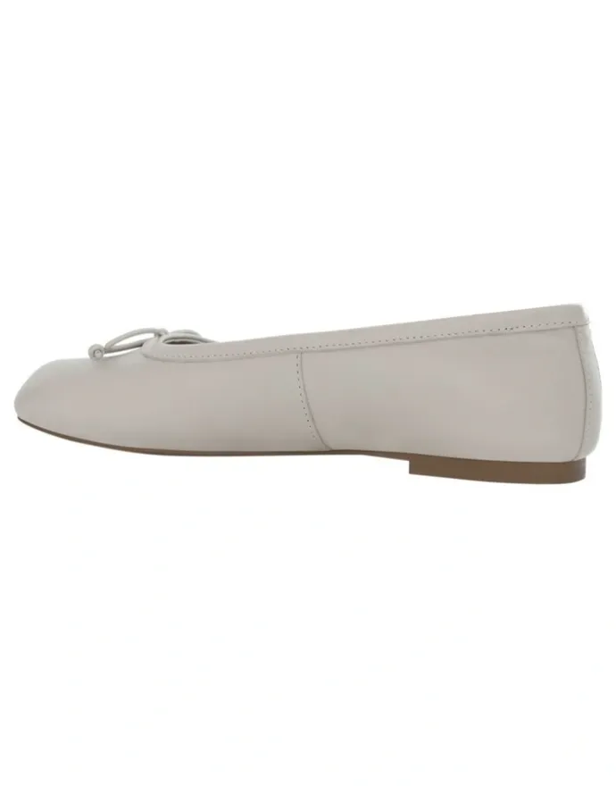 Sandler Edwina Ballet Flats in Bone Leather