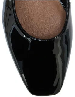 Sandler Everly Flat Shoes in Black Patent Leather