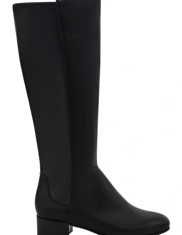 Sandler Falcon Boots in Black Leather