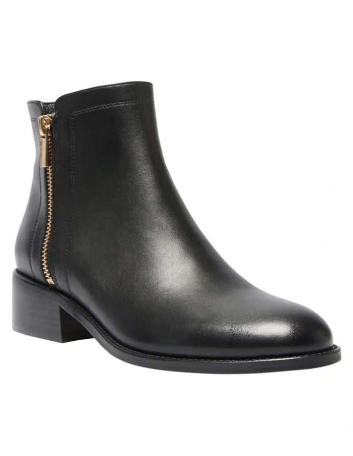 Sandler Fenton Leather Boots in Black