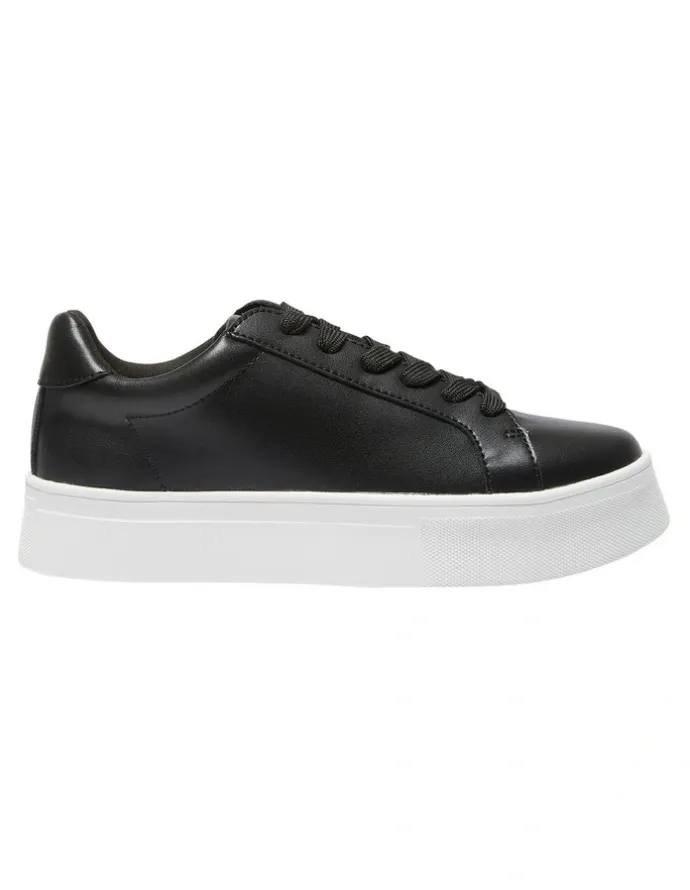Sandler Frenzy Leather Sneakers in Black