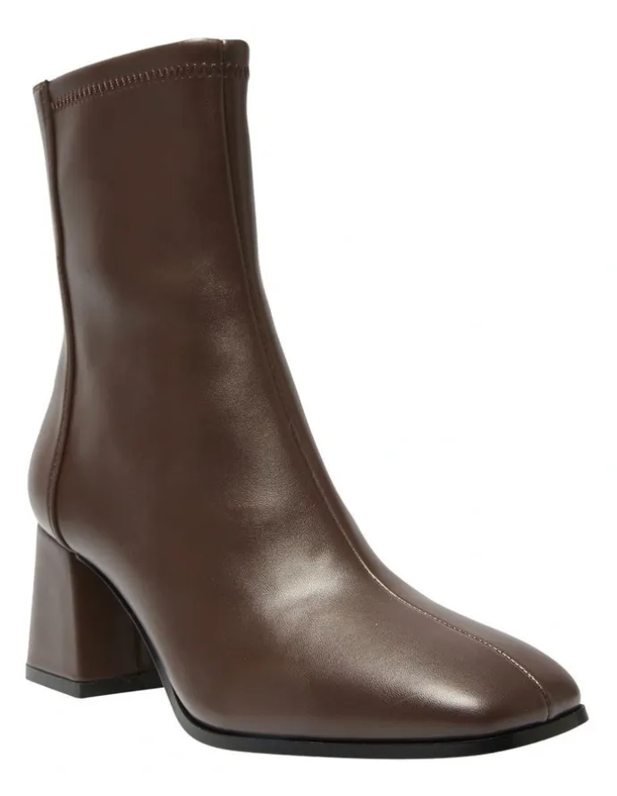 Sandler Hampton Boots in Chocolate Stretch