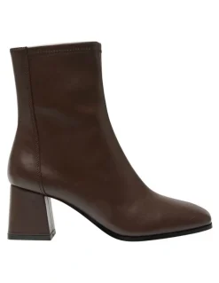 Sandler Hampton Boots in Chocolate Stretch