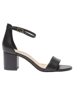 Sandler Harmony Sandals In Black Leather