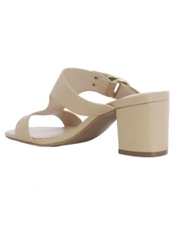 Sandler Harper Sandals in Nude Leather