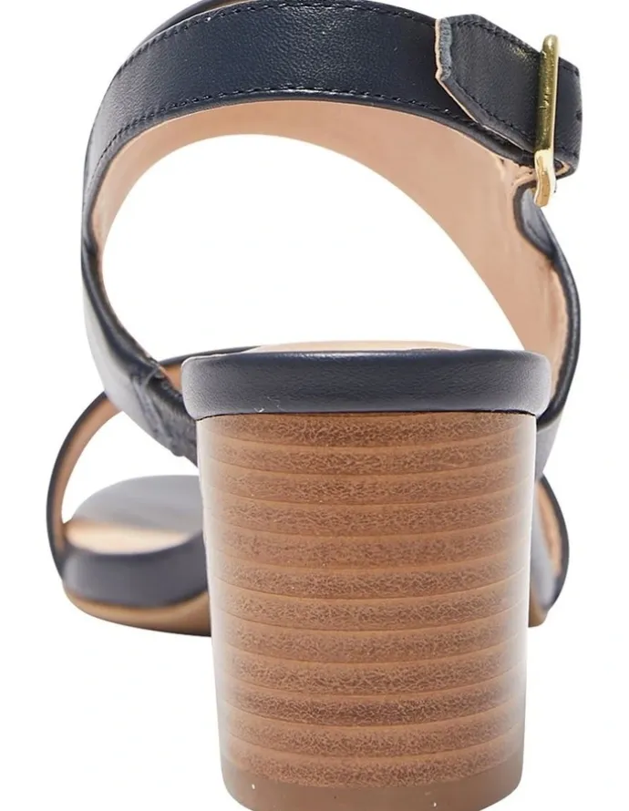 Sandler Hayley Sandals In Navy Leather