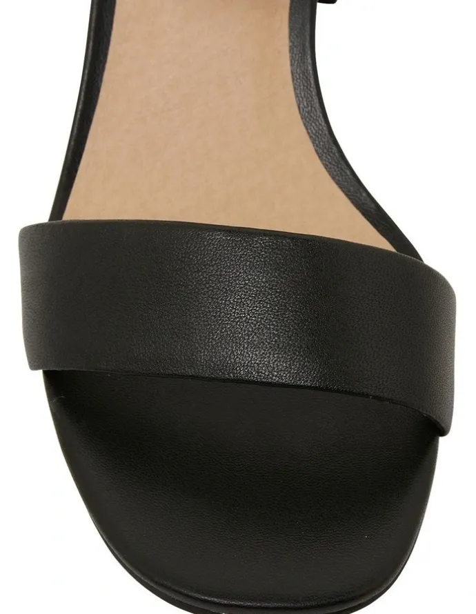 Sandler Heather Sandals in Black Leather