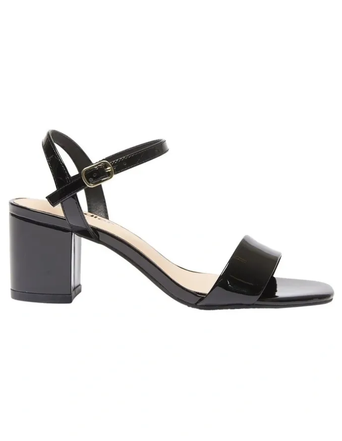 Sandler Heather Sandals In Black Patent Leather