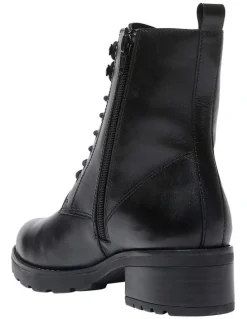Sandler Inferno Boots in Black Leather