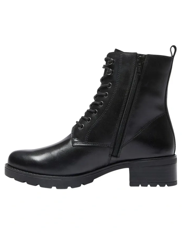 Sandler Inferno Boots in Black Leather