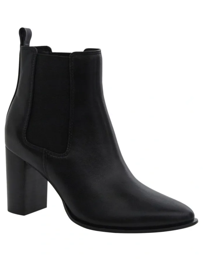 Sandler Jamie Ankle Boots in Black Leather