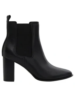 Sandler Jamie Ankle Boots in Black Leather