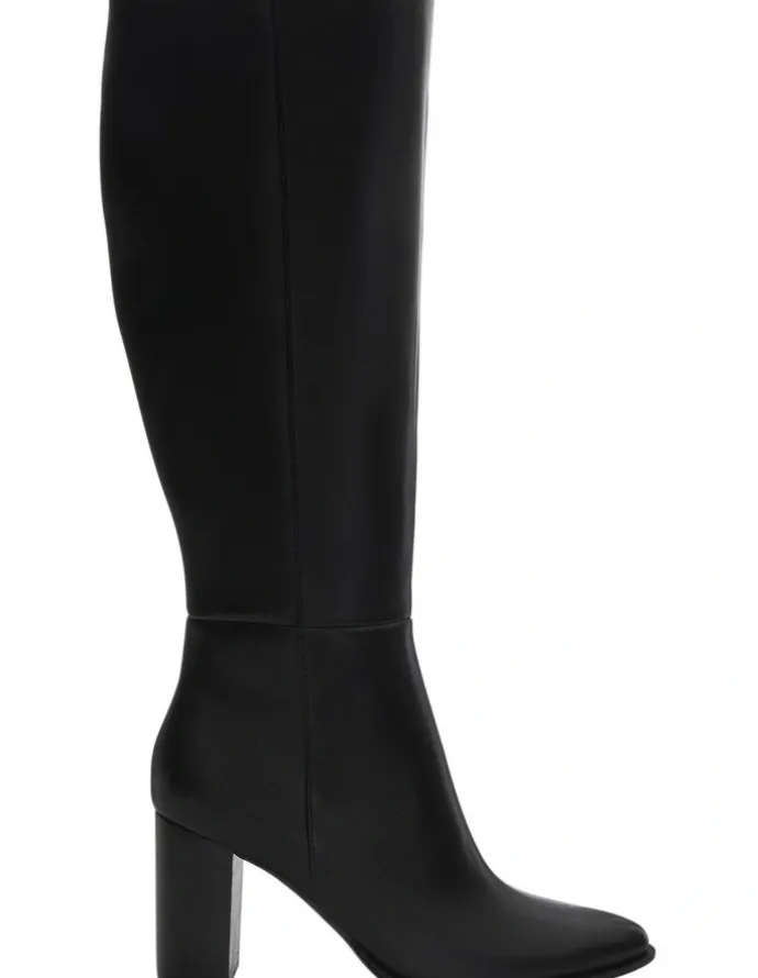 Sandler Jetset Leather Boots in Black