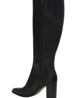 Sandler Jetset Leather Boots in Black