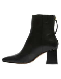 Sandler Kade Leather Boots in Black