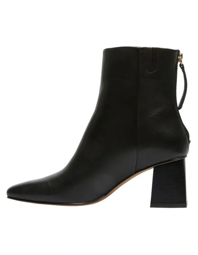 Sandler Kade Leather Boots in Black