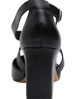 Sandler Kara Heeled Shoes Black Leather