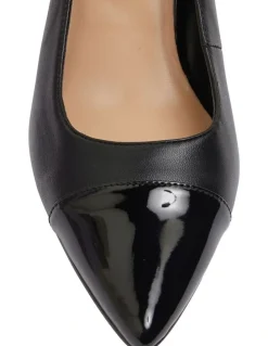 Sandler Kirsty Heeled Shoes in Black Patent / Leather