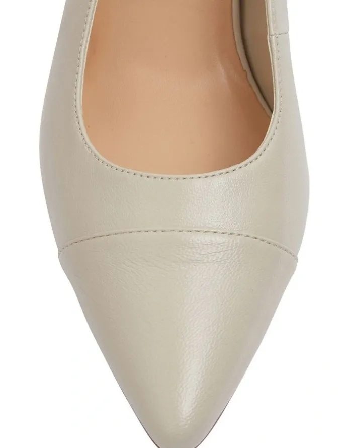 Sandler Kirsty Heeled Shoes in Ivory Leather