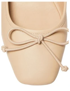 Sandler Maya Flat Shoes in Nude Glove