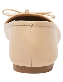 Sandler Maya Flat Shoes in Nude Glove