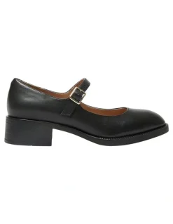Sandler Natalie Shoes in Black Leather