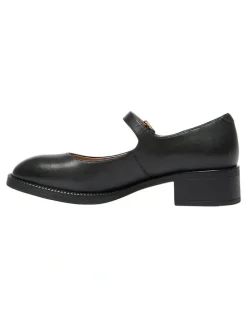 Sandler Natalie Shoes in Black Leather