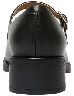 Sandler Natalie Shoes in Black Leather