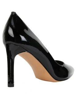 Sandler Octavia Heeled Shoes in Black Patent Leather