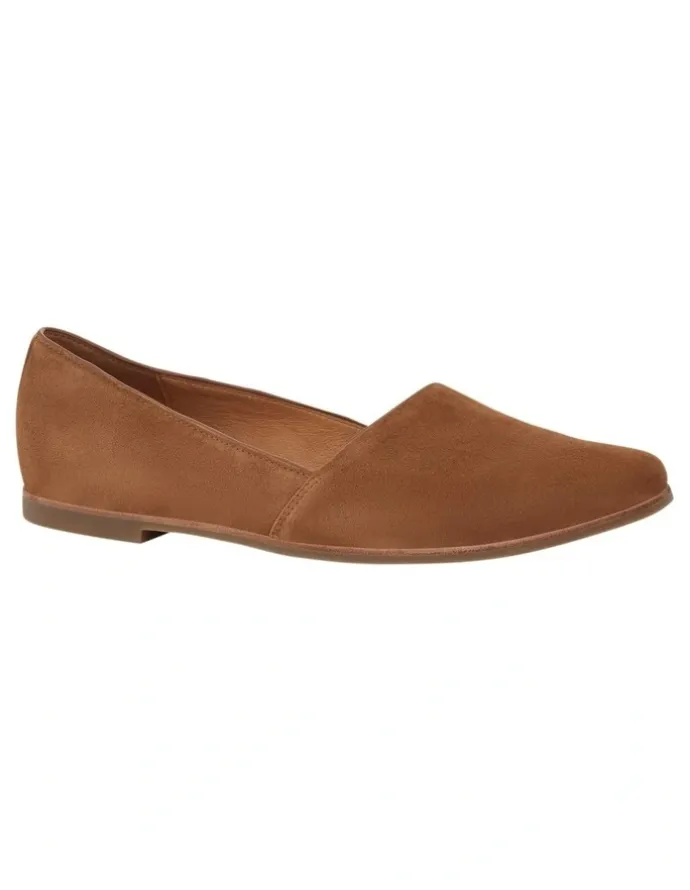 Sandler Rachael Flat Shoes in Tan Suede