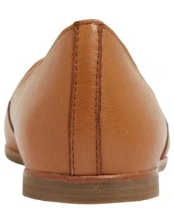 Sandler Rachael Flat Shoes in Tan Leather