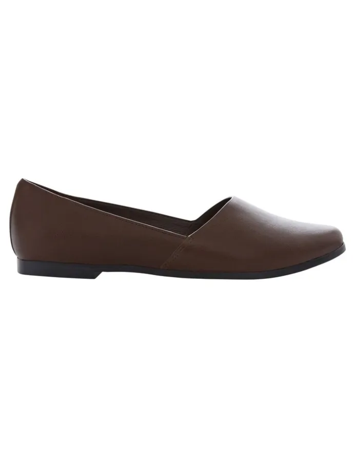 Sandler Rachael Flat Shoes in Chocolate Leather