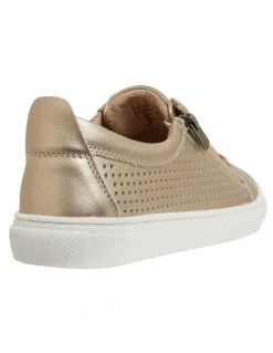 Sandler Rio Sneakers in Soft Gold Leather