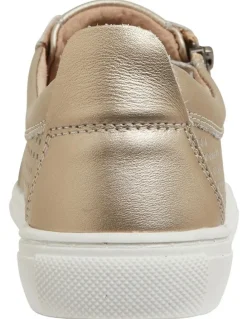 Sandler Rio Sneakers in Soft Gold Leather