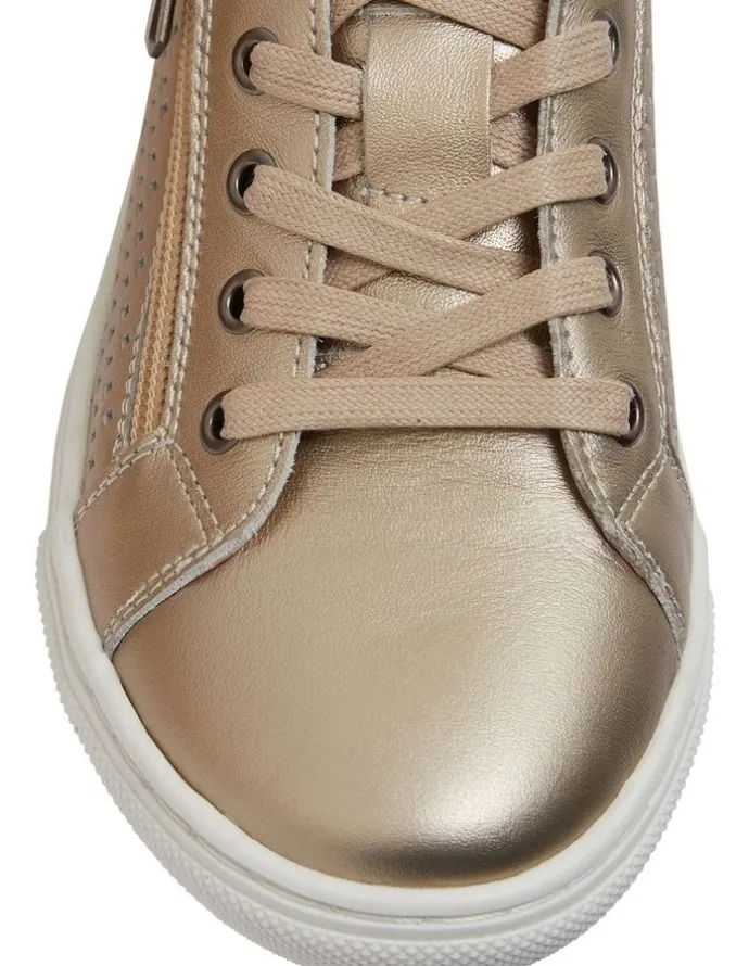 Sandler Rio Sneakers in Soft Gold Leather