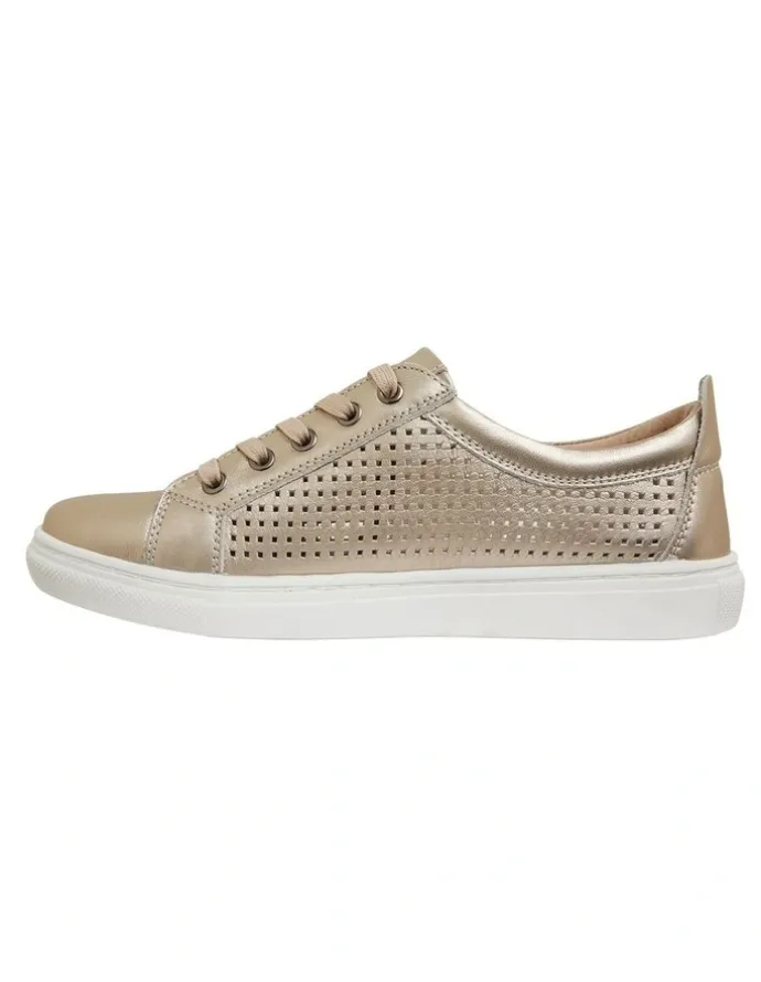Sandler Rio Sneakers in Soft Gold Leather