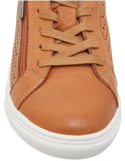 Sandler Rio Sneakers in Tan Leather