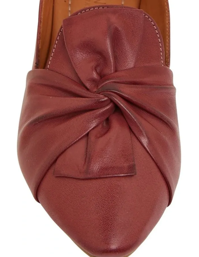 Sandler Rosco Flat Shoes In Red Leather