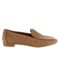 Sandler Saxon Flat Shoes in Caramel Raffia