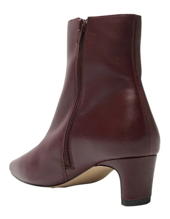 Sandler Seattle Boots in Wine Leather