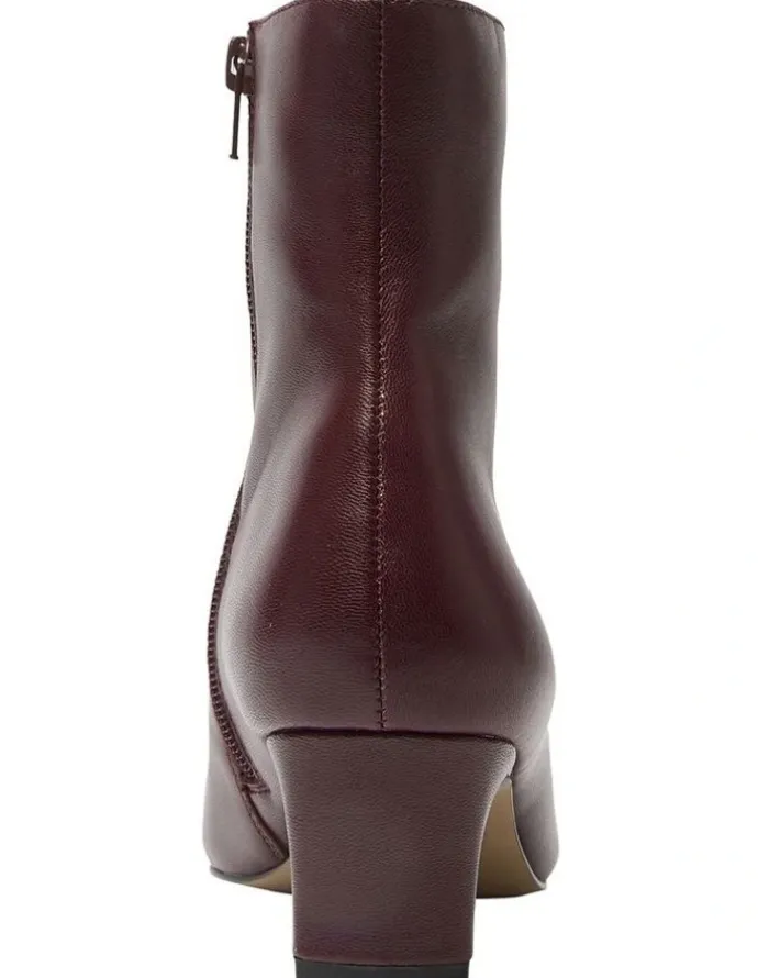 Sandler Seattle Boots in Wine Leather