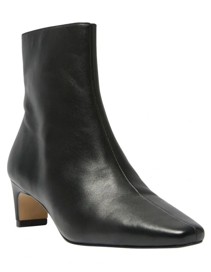 Sandler Seattle Boots in Black Leather
