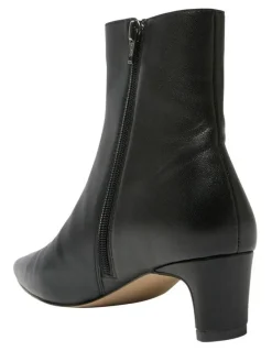 Sandler Seattle Boots in Black Leather